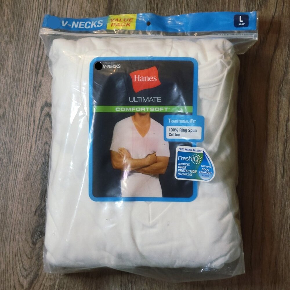 Hanes ComfortSoft Shirts Mens Large 42"-44" White V-Neck FreshIQ Tagless 5 Pack
